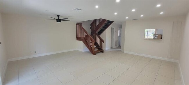 Building Photo - 11427 Royal Palm Blvd