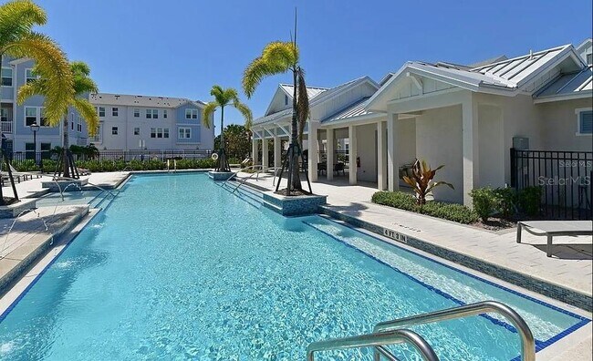 Building Photo - 2400 Ezzell Ct