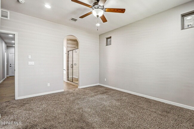 Building Photo - 782 Lemington St