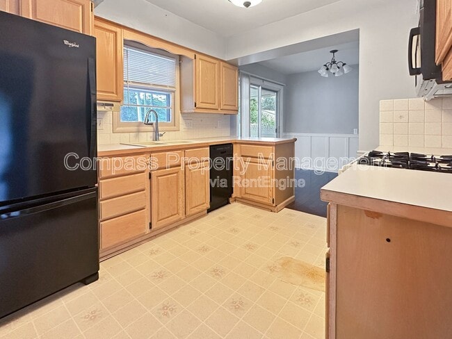 Building Photo - 1723 Kentfield St SW