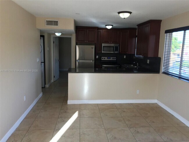 Building Photo - 6206 SW 131st Pl