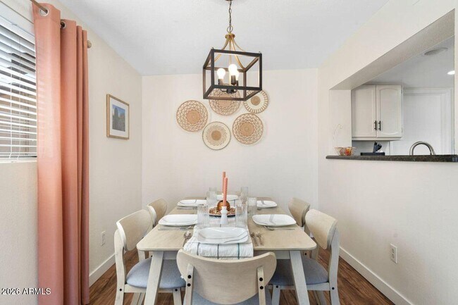 Building Photo - 8742 E San Daniel Dr