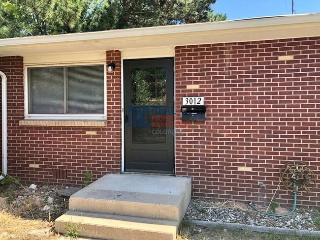 Primary Photo - 3012 Butternut Dr