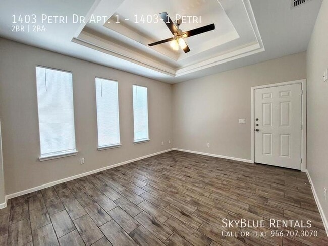 Building Photo - 1403 Petri Dr