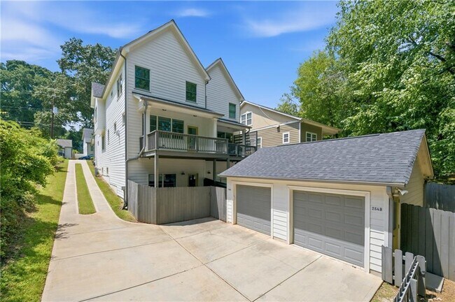 Building Photo - 254 Lamon Ave SE
