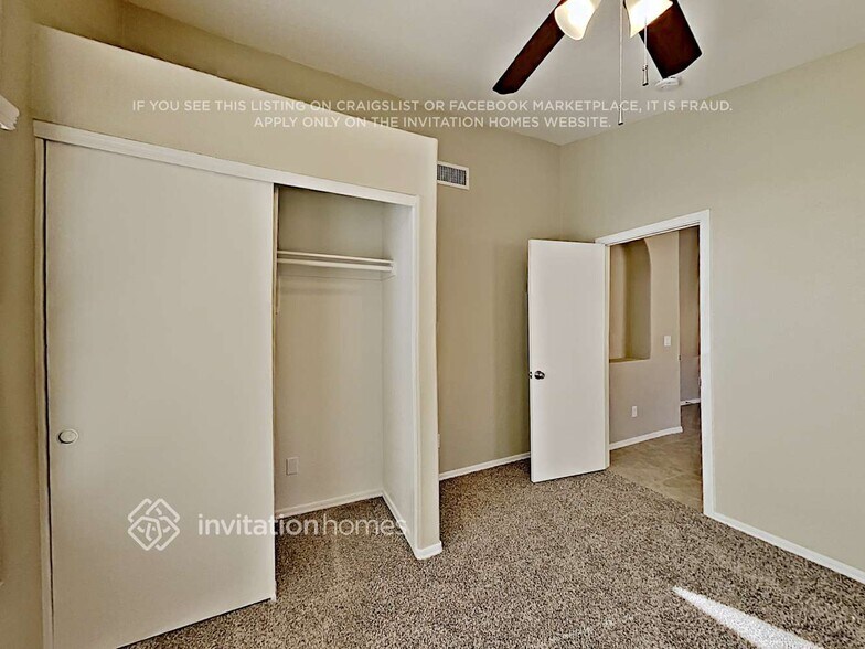 Building Photo - 2330 E Pinto Dr