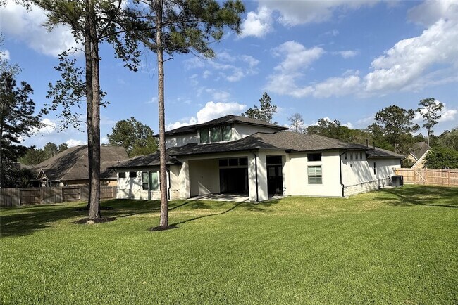 Building Photo - 1020 Prescott Dr