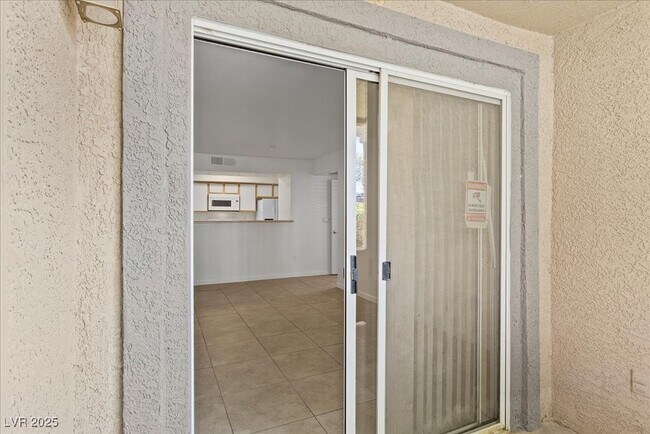 Building Photo - 2300 E Silverado Ranch Blvd