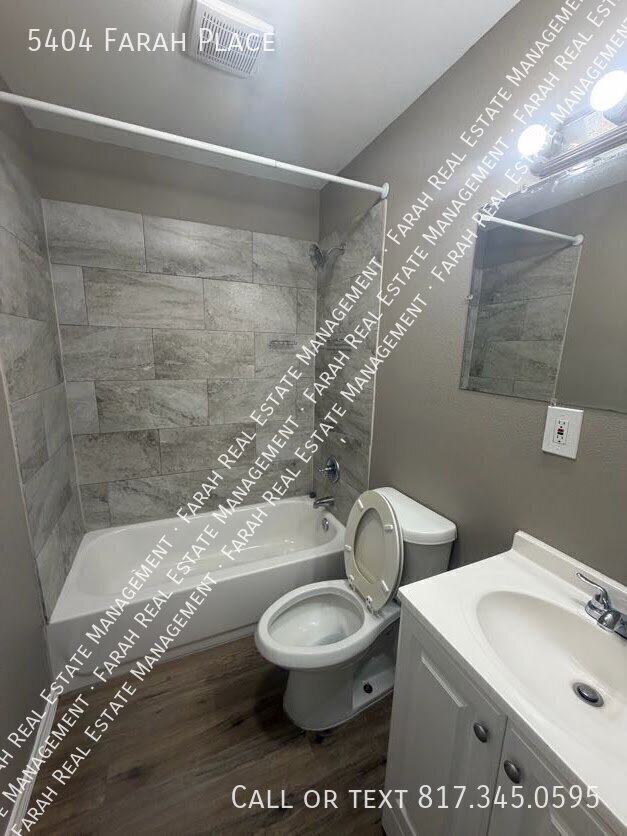 Building Photo - 5404 Farah Pl