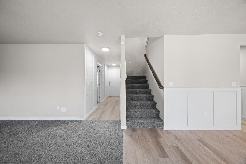 Building Photo - 15335 Stovall Ave