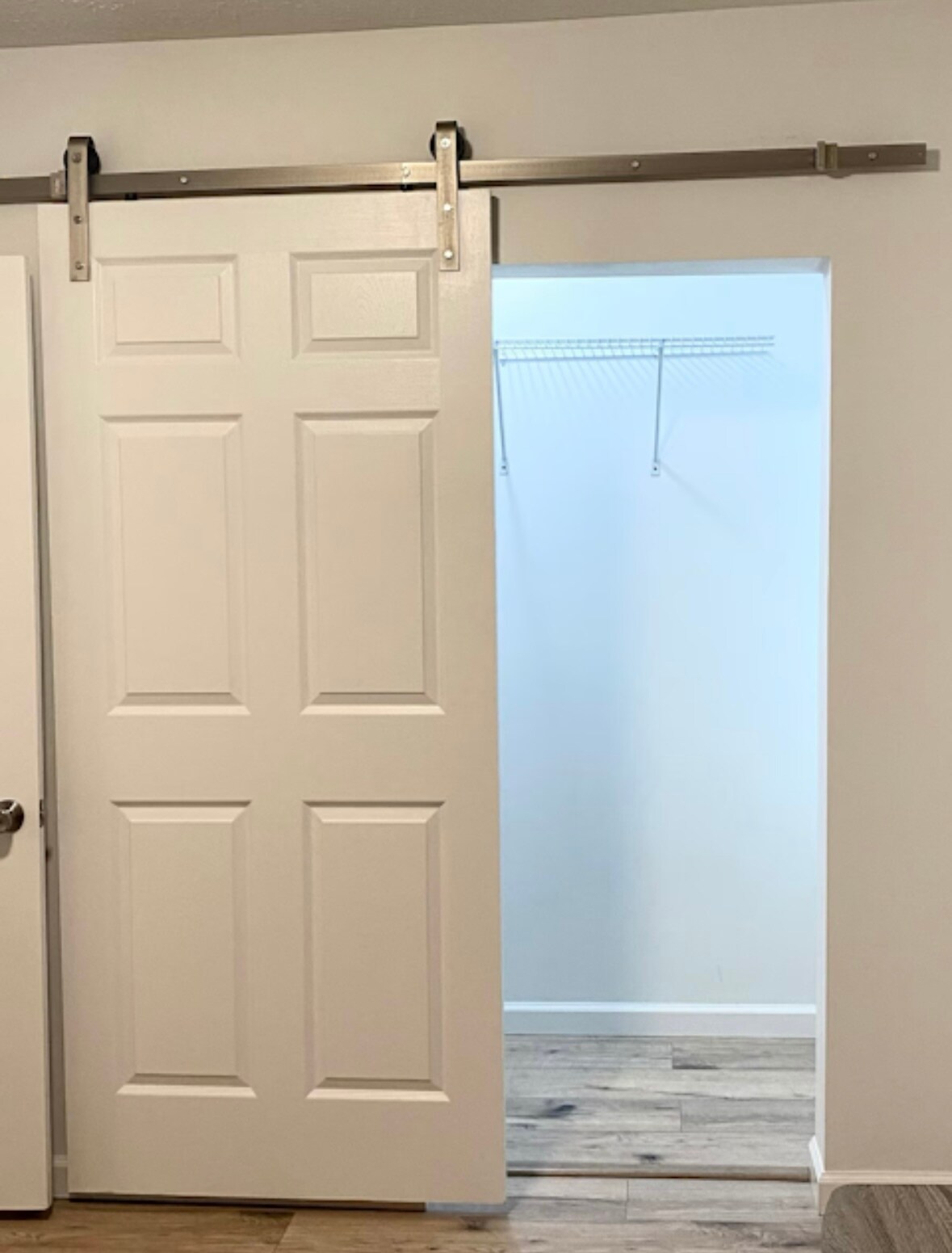 Building Photo - 312 Rosedale Ave