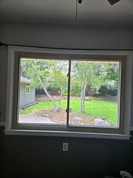 Building Photo - 4625 W Parkland Ave