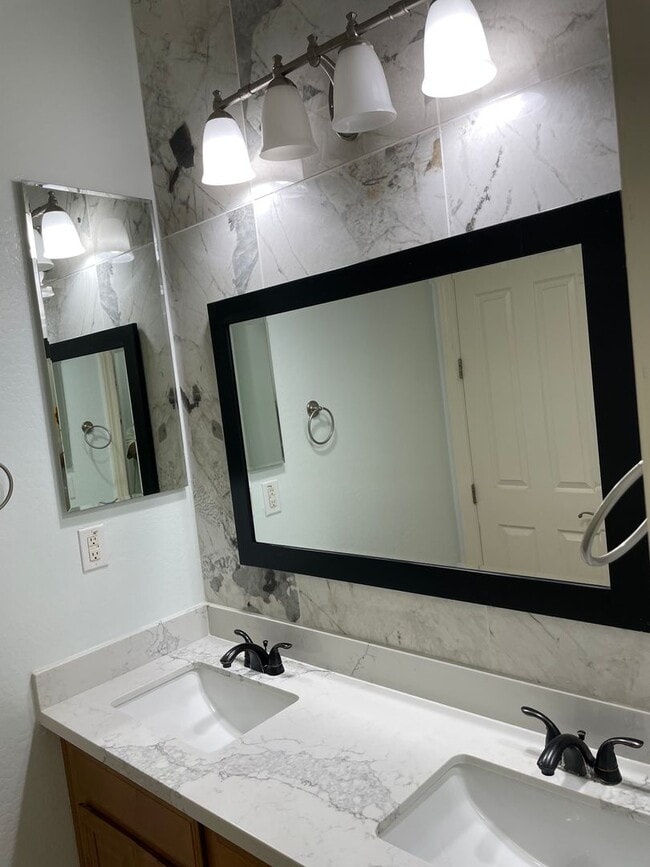 Building Photo - Gorgeous 4 Bed Single Level Home in DC Ranch Community, Scottsdale ++ with Pool & Solar.