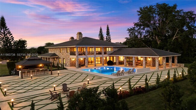 Building Photo - 3320 SW 121st Ave