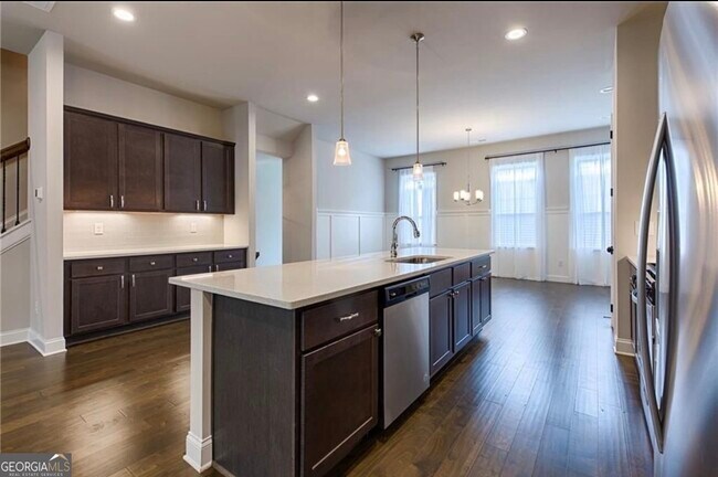 Building Photo - 3312 Sangster Way