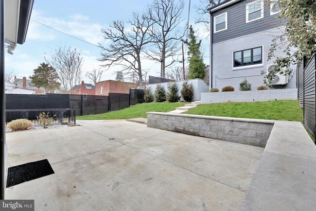 Building Photo - 4822 Blagden Ave NW