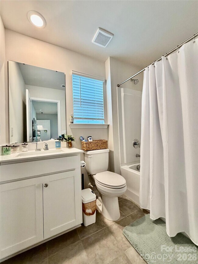 Building Photo - 4540 Potters Wheel Dr