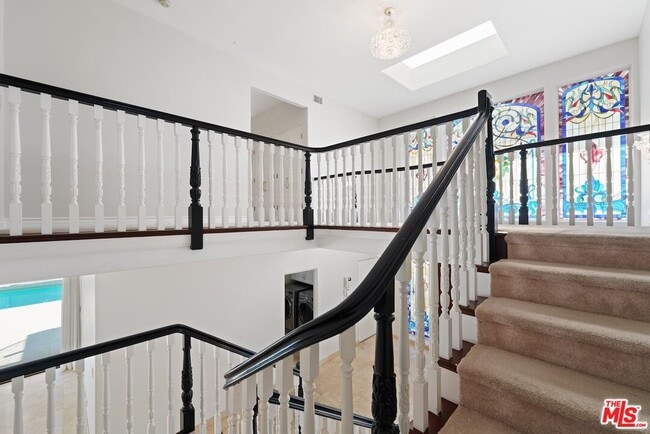 Building Photo - 15656 Crownridge Pl