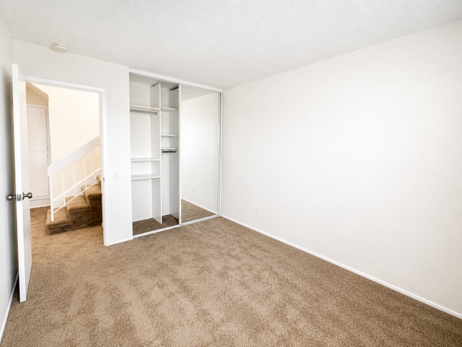 Building Photo - 6337 Caminito Andreta
