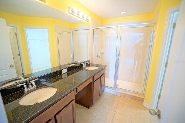 Building Photo - 32125 Garden Alcove Loop