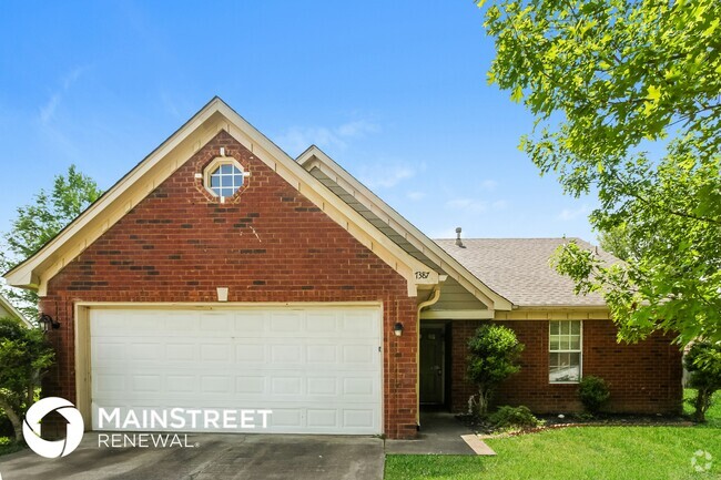 Building Photo - 7387 Lee Ann Dr
