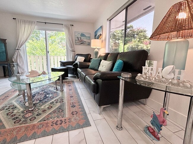 Building Photo - Monthly Rental -Melbourne Beach Condo -All...