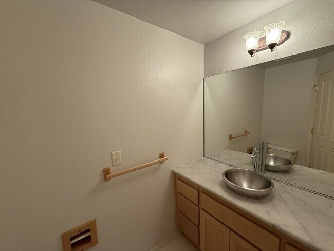 Building Photo - 3834 Brighton Ave