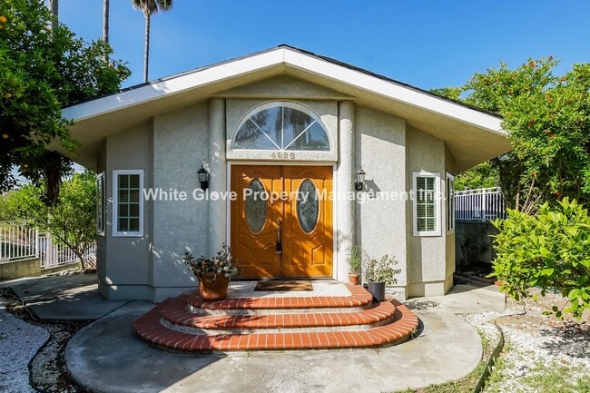 Primary Photo - Remodeled 1924 3 Bedroom LA Home