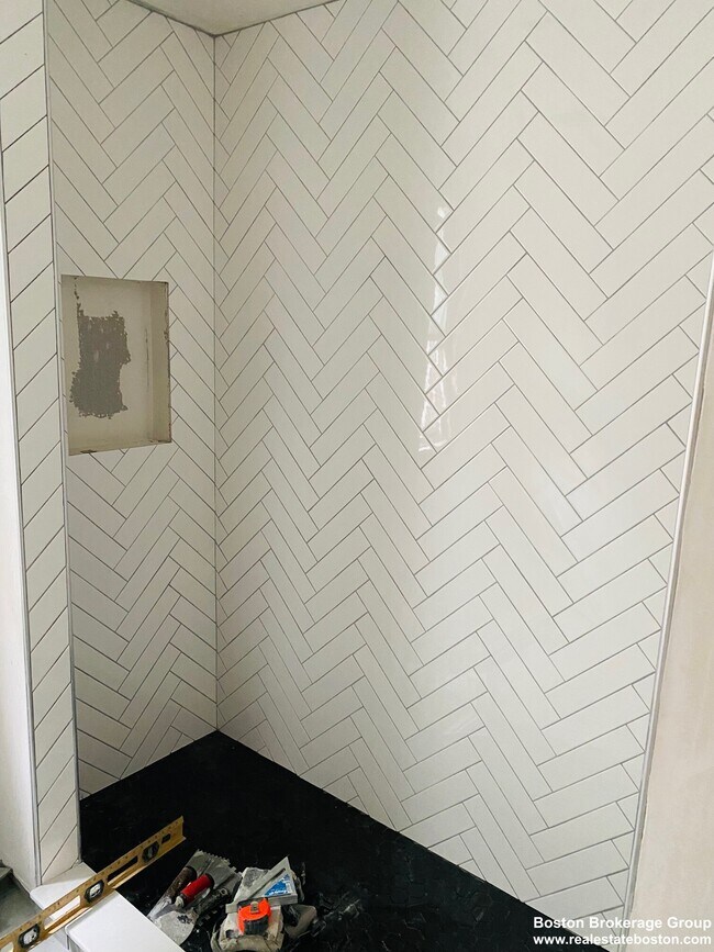 Building Photo - 68 Marine Rd