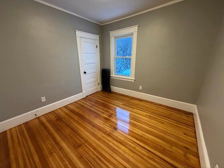 Building Photo - 34 Springside Ave