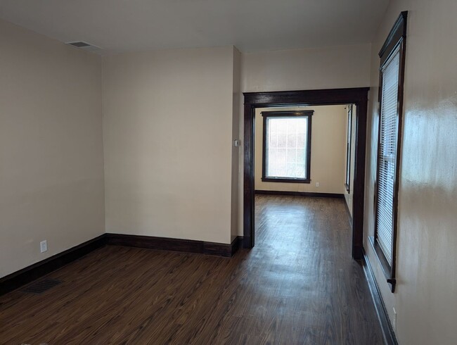 Building Photo - Three Bedroom, Single Family Home with Lot...