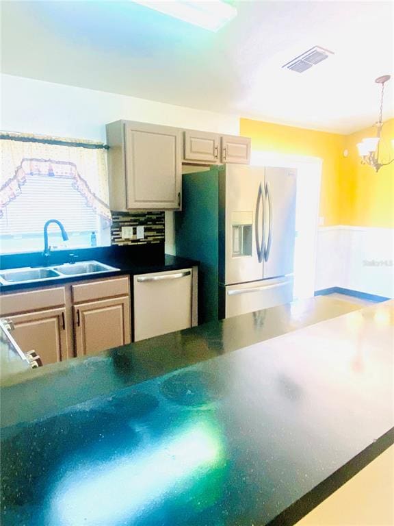 Building Photo - 659 Jaguar Ct