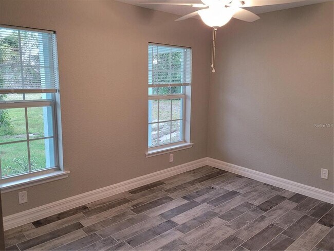 Building Photo - 1 Davit Ct