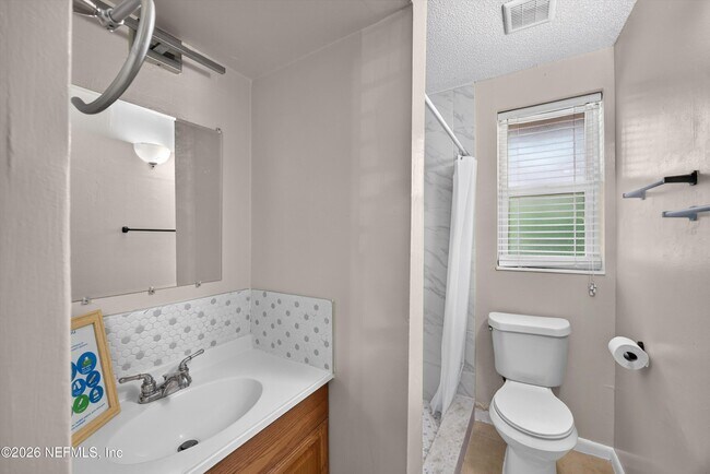 Building Photo - 8067 Parental Cir