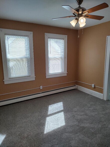 Building Photo - 634 Boulevard Ave