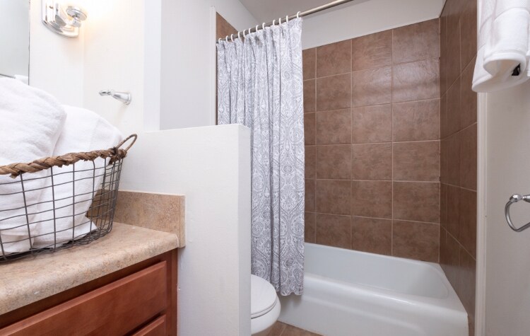 Building Photo - 7403 L St