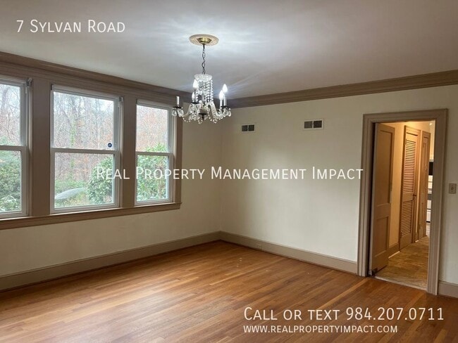 Building Photo - 7 Sylvan Rd