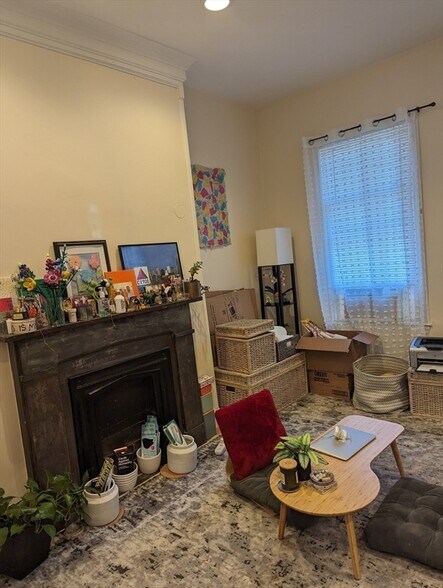 Building Photo - 775 Tremont St