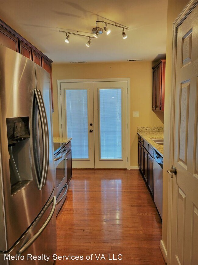 Building Photo - 3 br, 2.5 bath House - 13624 Baycraft Terrace