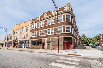 Building Photo - 7800 S Ashland Ave