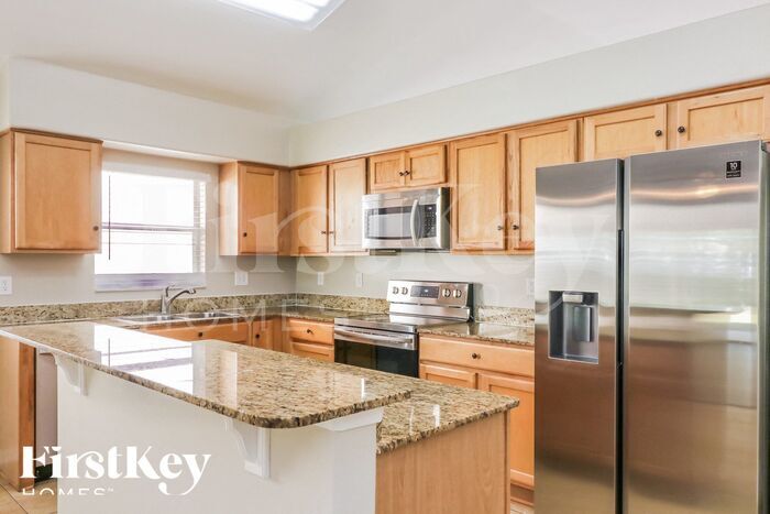 Building Photo - 31421 Glendalough Way