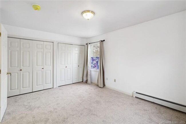 Building Photo - 43 W Elderkin Ave