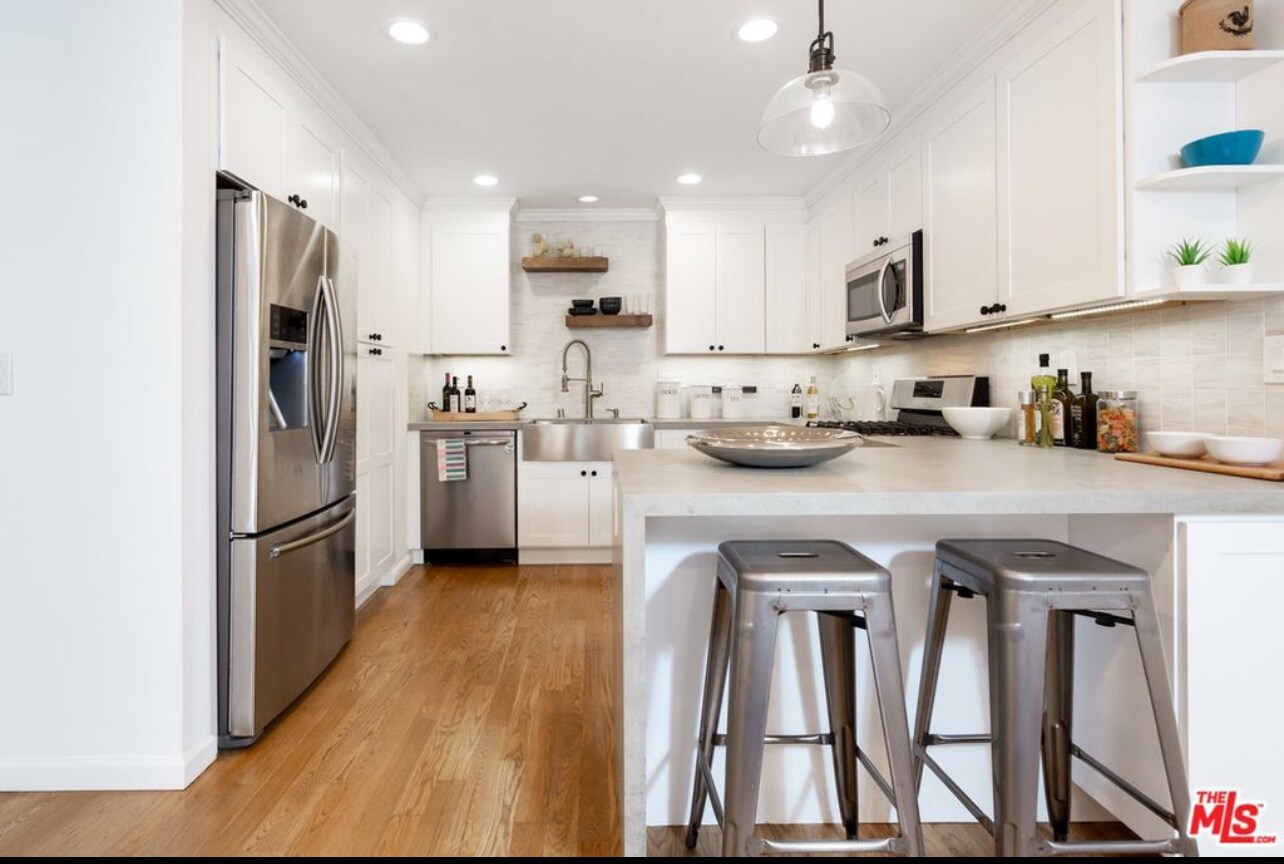 Kitchen - 1037 18th St