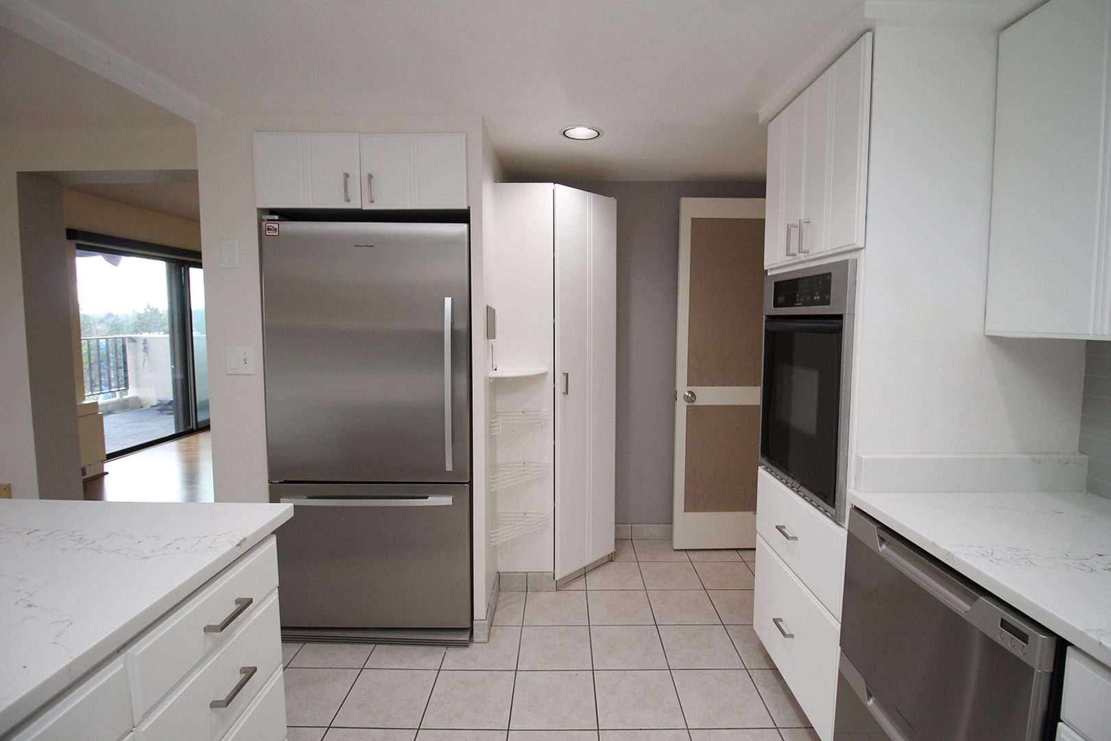 Building Photo - 2309 SW 1st Ave