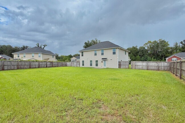 Building Photo - 309 Nashview Trail
