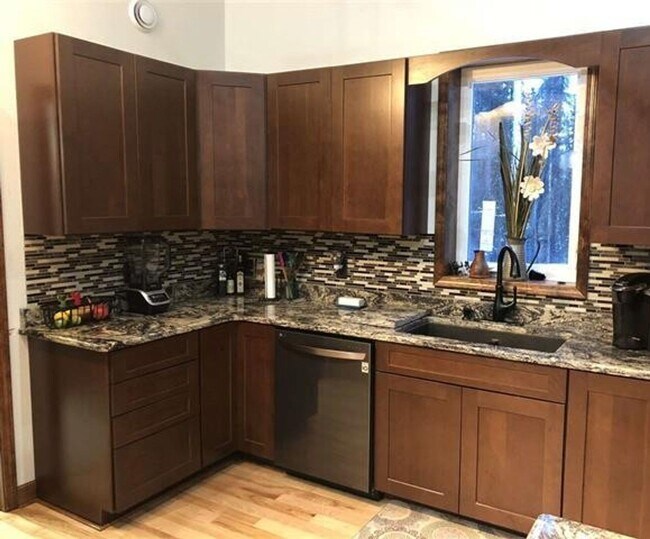 Building Photo - Tucked Away in Nature – Modern 3BR, 2BA Home