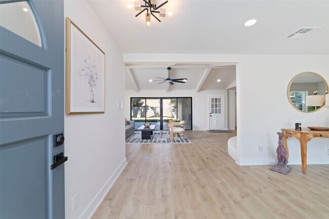 Building Photo - 9902 Hornpipe Ln