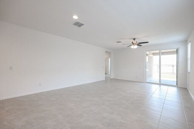 Building Photo - Alamar Subdivision 5 Bedroom Home For RENT!
