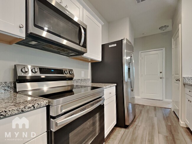 Building Photo - 1016 Lacebark Pne Ln