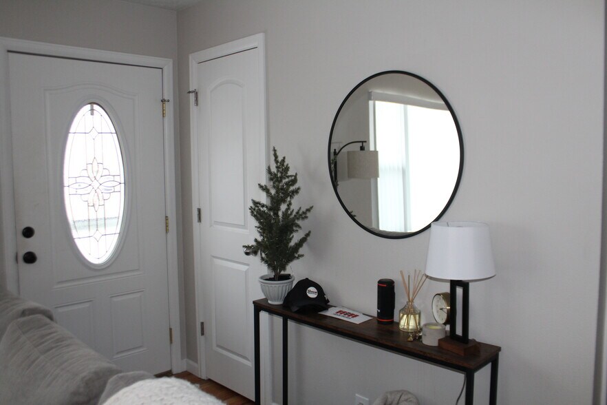 Building Photo - 5035 Ogallala Pl